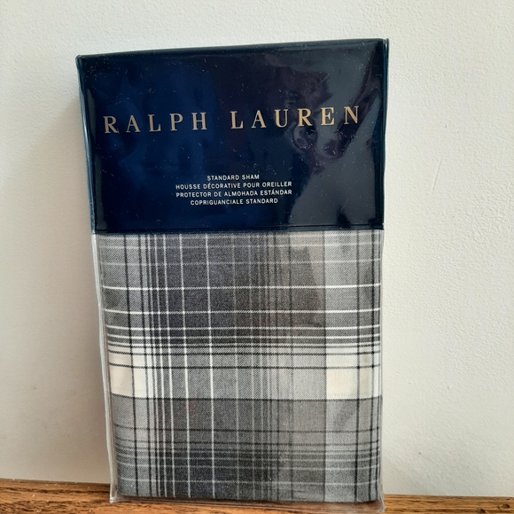 Ralph Lauren Hoxton Plaid Jackson Standard sham MSRP $115 Cream Gray (1 sham)
